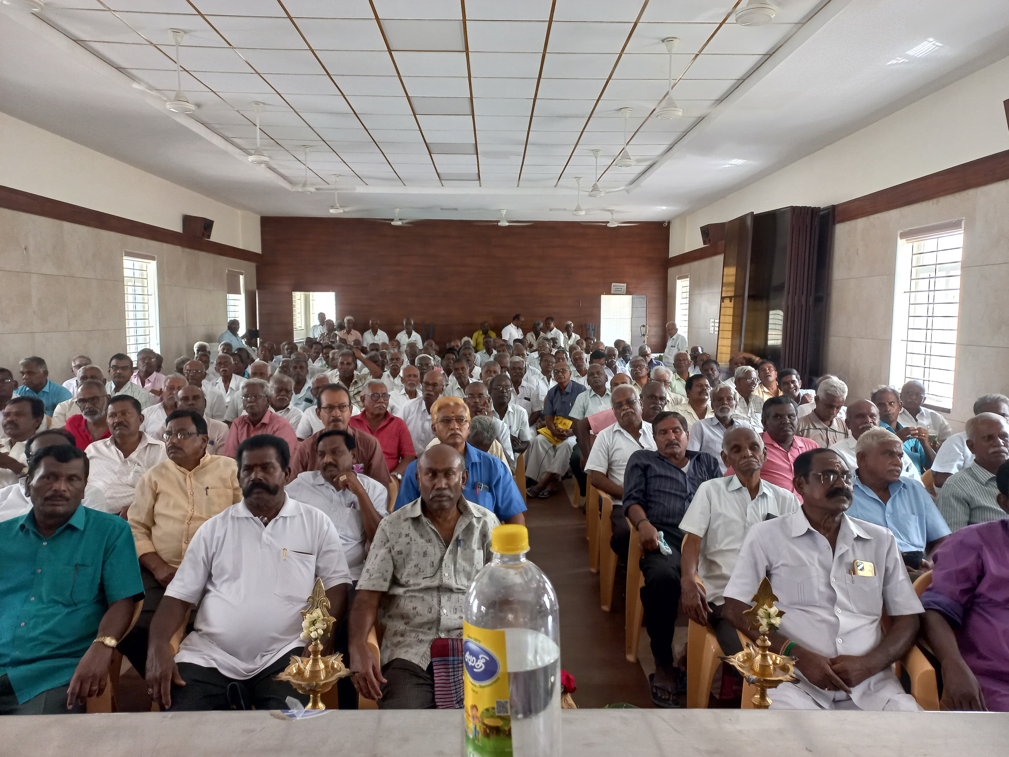 கரூர் மண்டலம் ஆலோசனை கூட்டம்